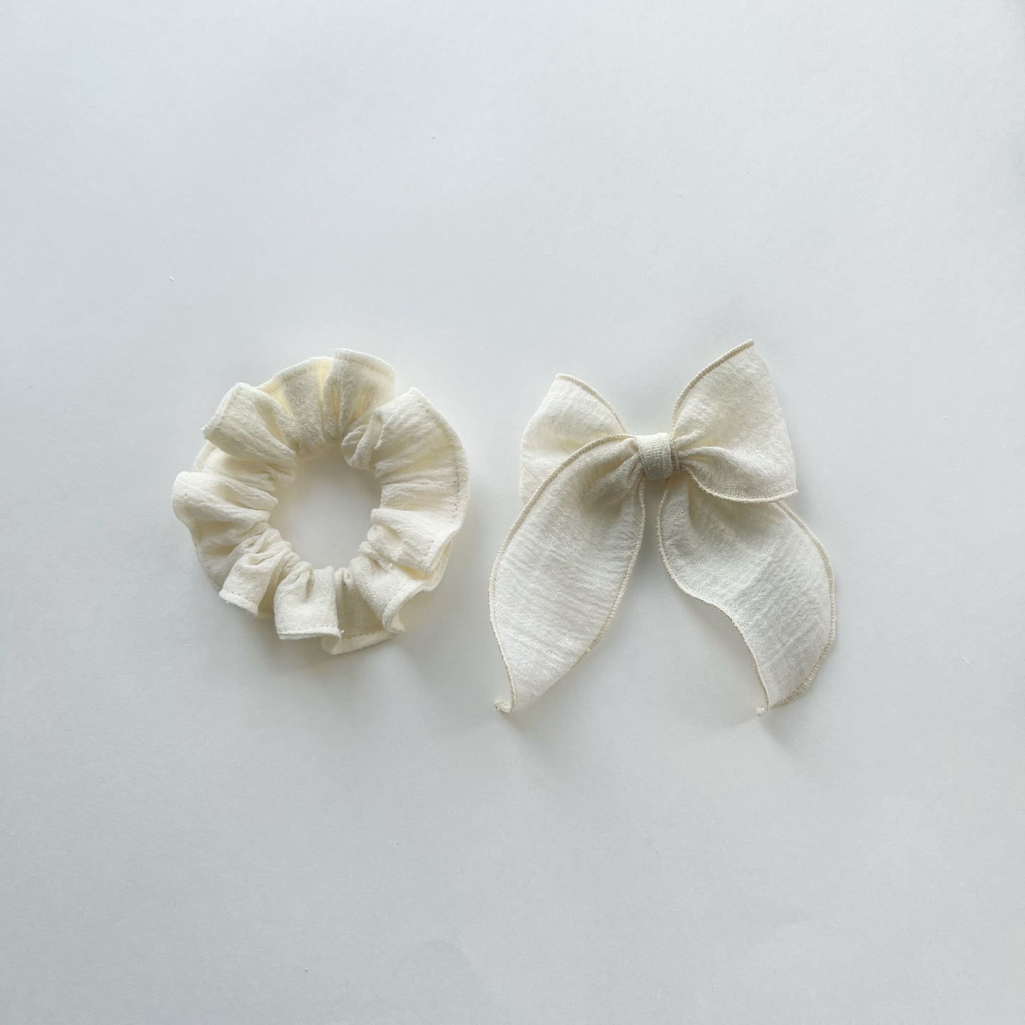 cream scrunchie
