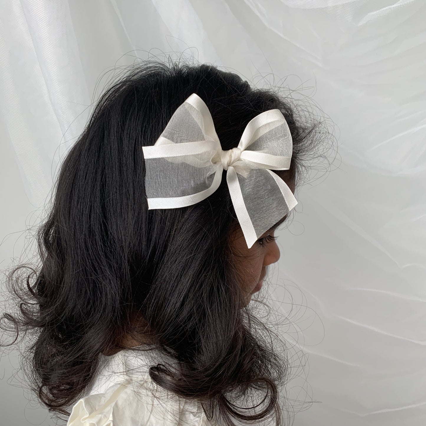 satin lined | regular bow