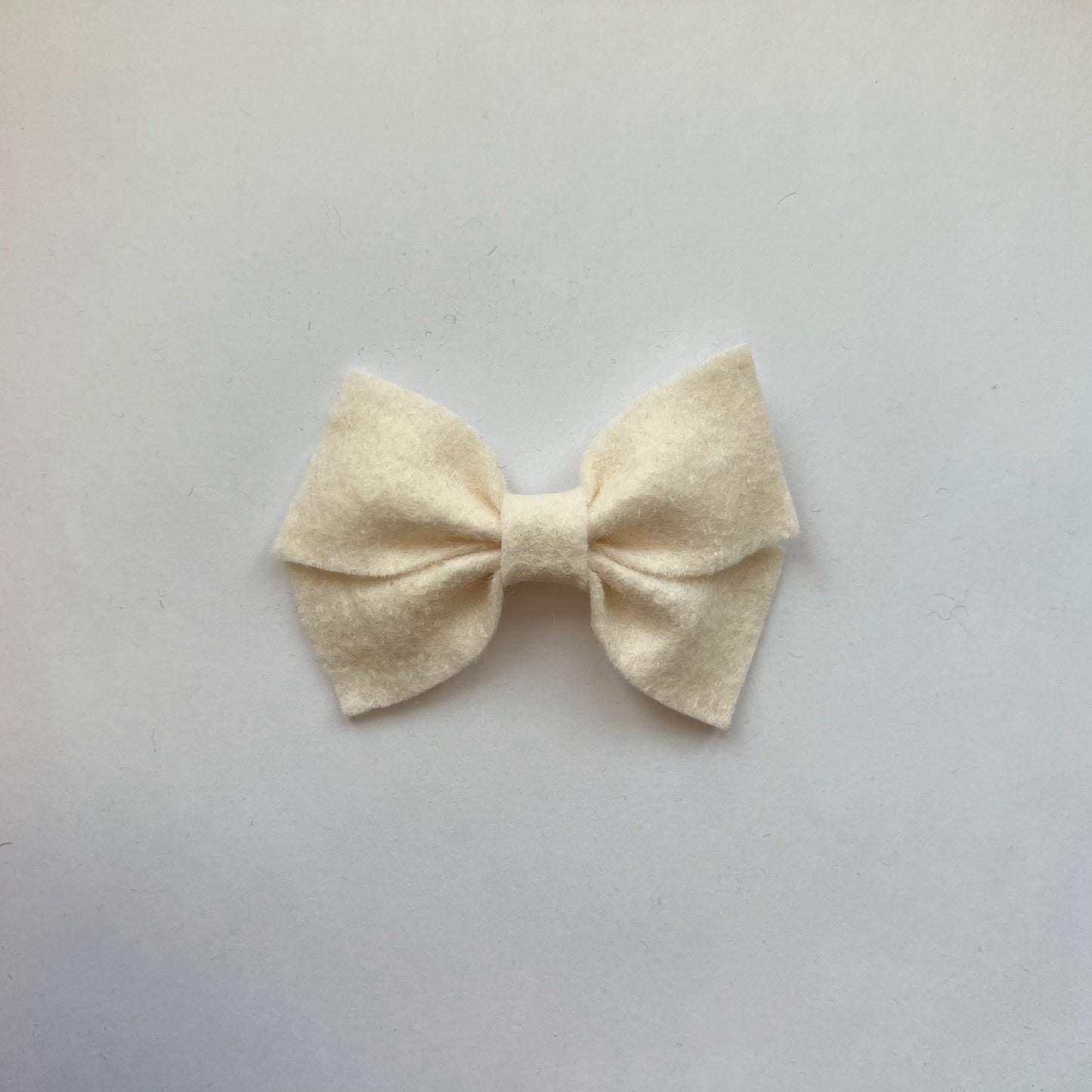 little bow | felt