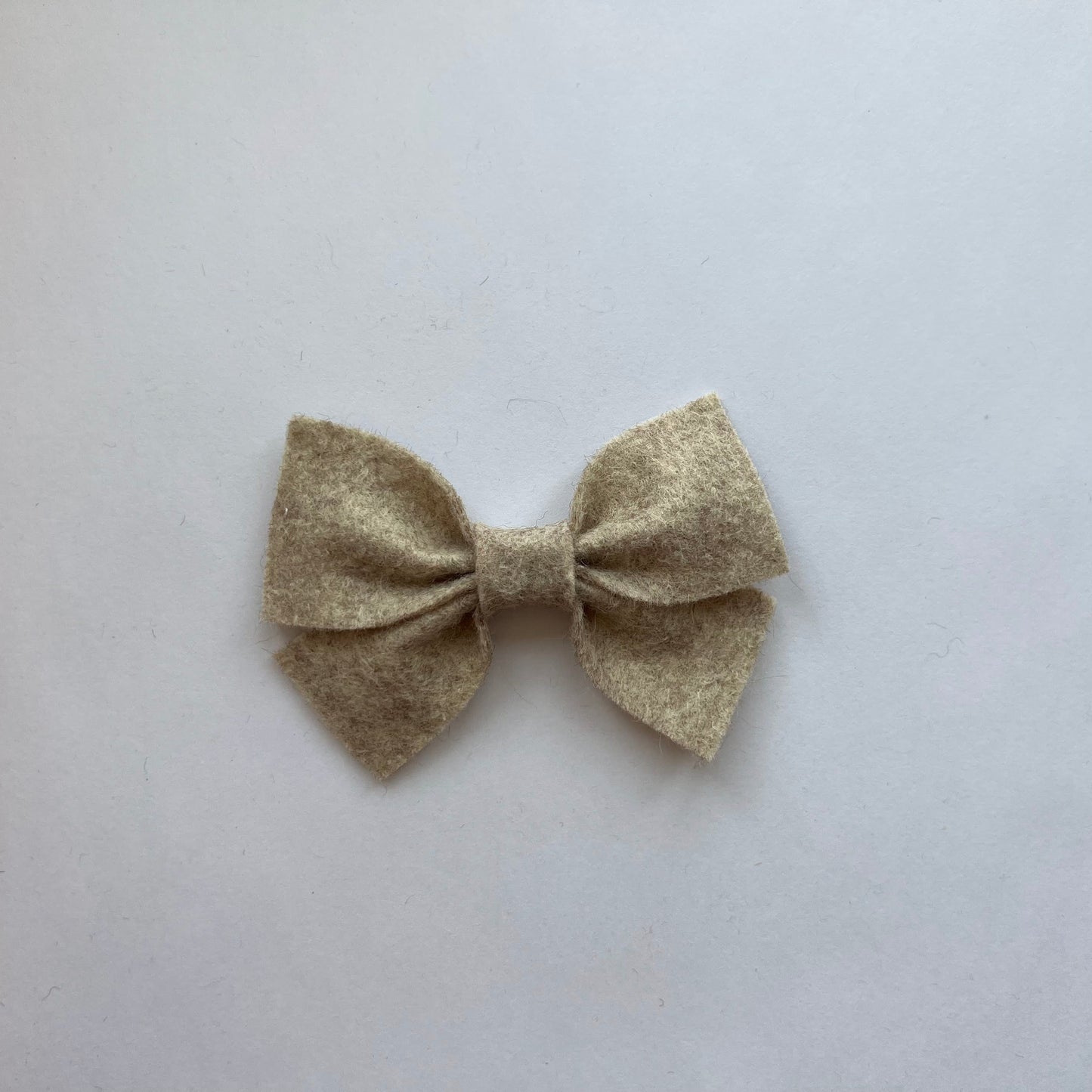 little bow | felt