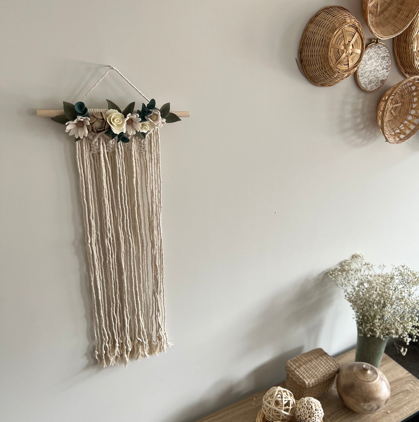 wildflower macrame bow holder