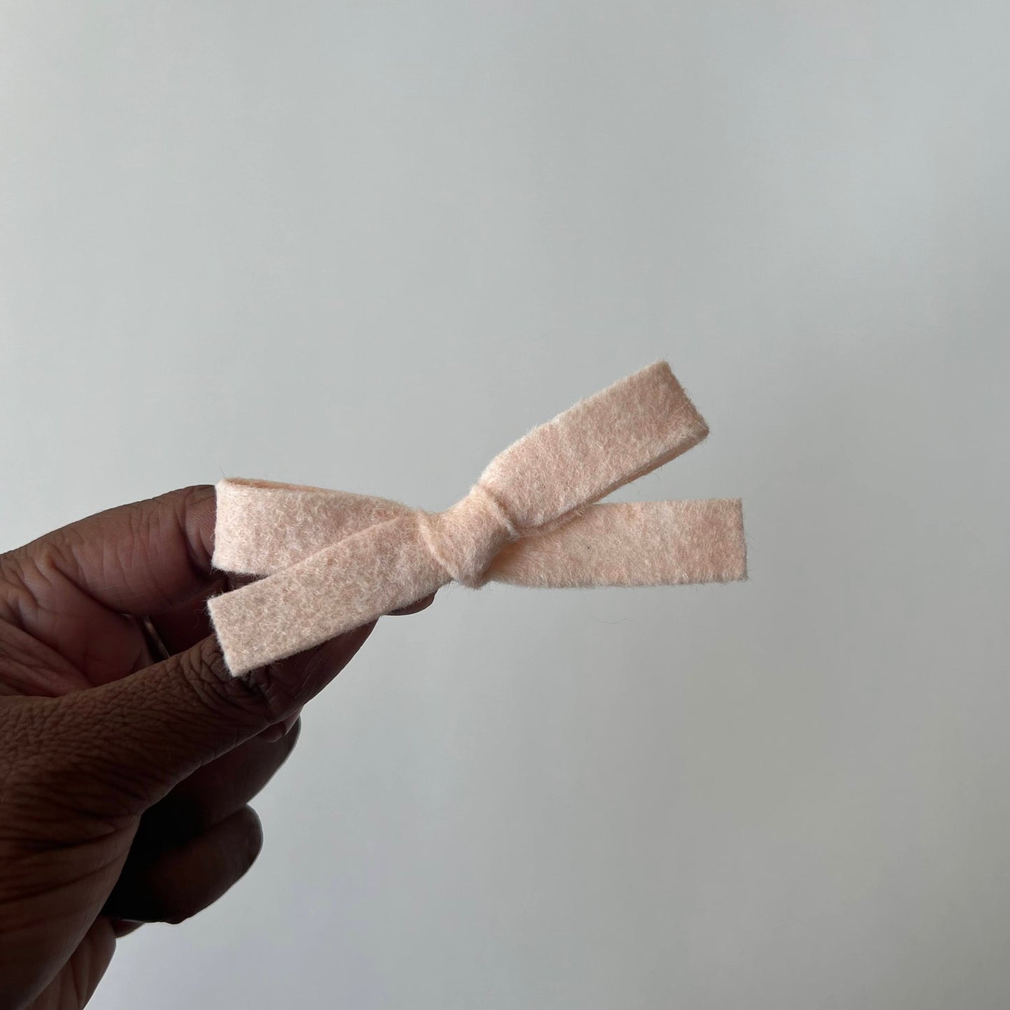 neutral classic bow | regular